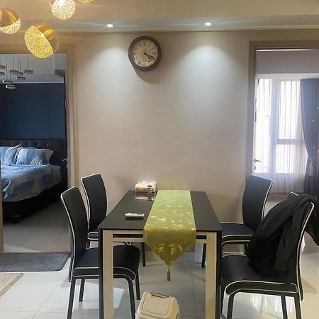 Comfort And Luxury Private Room At Goldcoast Pik Jacarta Exterior foto