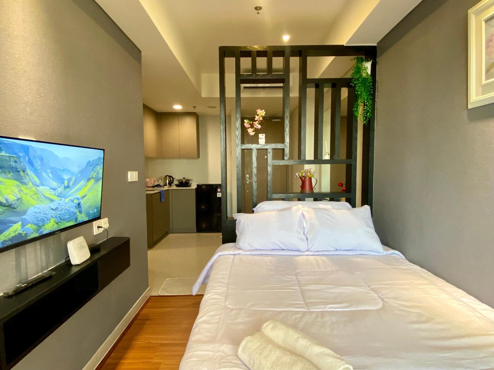 Comfort And Luxury Private Room At Goldcoast Pik Jacarta Exterior foto